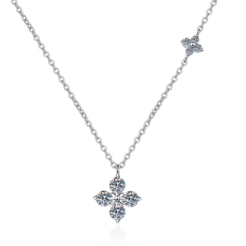 S925 Sterling Silver Four-Leaf Clover Clavicle Necklace with 1.2 Carat Moissanite Pendant - High-End Style, Niche Luxury, Colorfast - Image 5