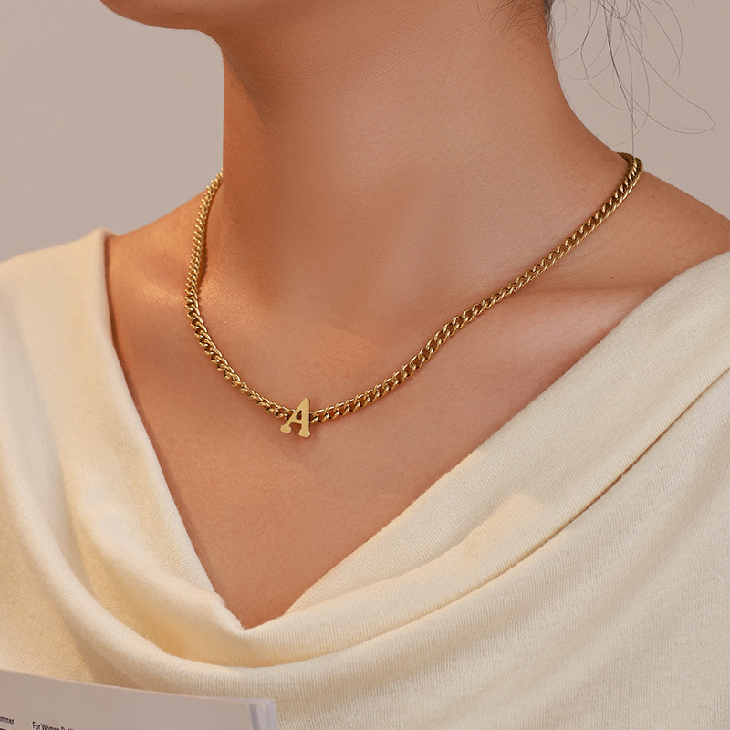 Xuping's new cross-border European and American style alloy electroplated 14k color personalized minimalist letter A necklace wholesale - Image 2