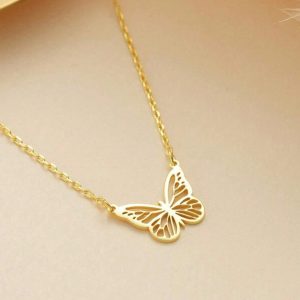 European and American Amazon stainless steel butterfly necklace, simple new style, small and exquisite clavicle chain, women's necklace jewelry.
