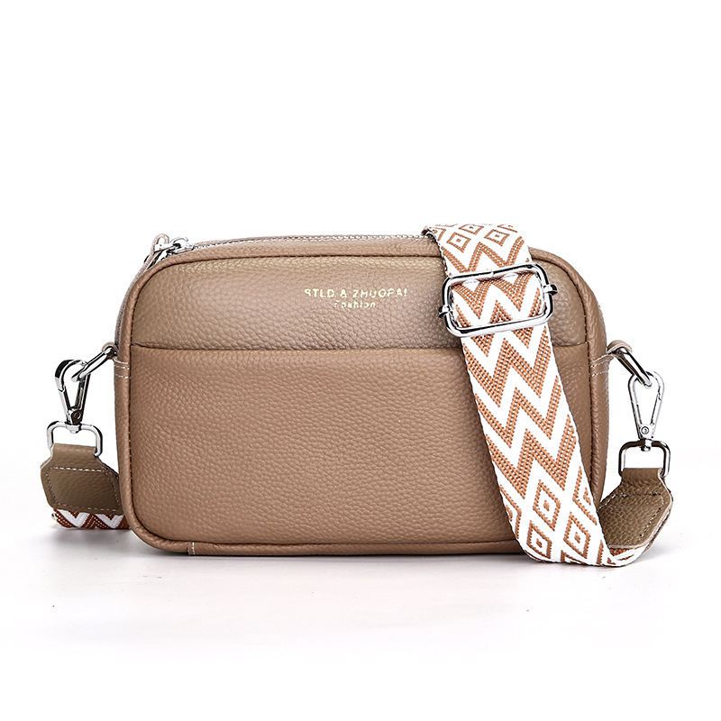 Cross-border genuine leather women's bags wholesale 2023 new trendy fashion simple one-shoulder crossbody bag first layer cowhide small square bag - Image 14