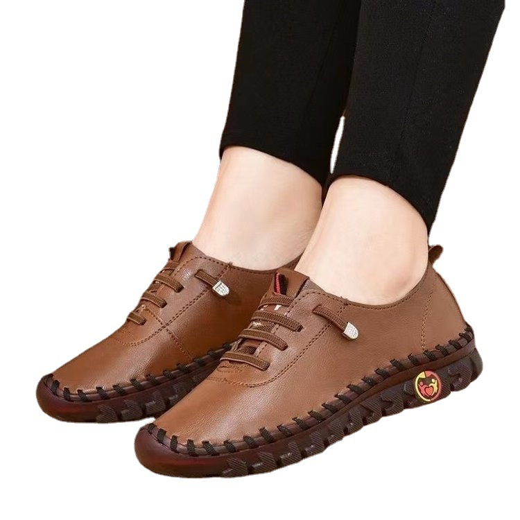 Large size wholesale viscose bottom casual all-match breathable single shoes women 2023 summer new soft bottom mother slip-on women's shoes - Image 4