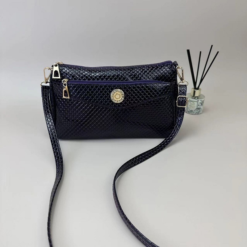 Qianzihu large-capacity bag new women's bag large-capacity middle-aged and elderly bag crossbody bag small bag stall bag wholesale - Image 11