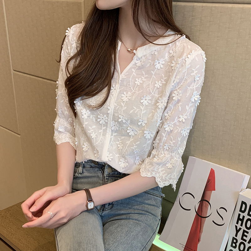 Shirt women's 2023 summer new Japanese embroidered V-neck shirt with flared mid-sleeve fashion slim bottoming top trend - Image 2