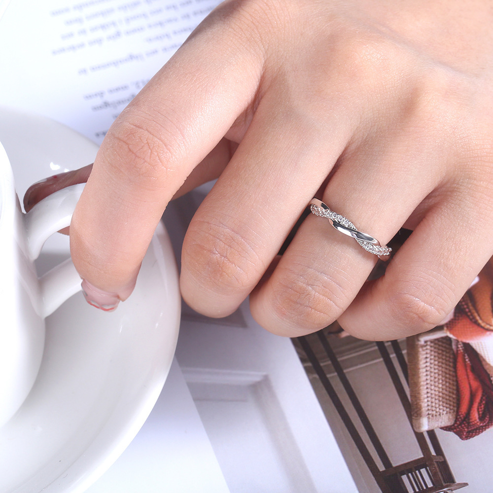 S925 Sterling Silver Braided Ring for Women, European and American Style, Simple Möbius Style, Index Finger Ring, Pinky Finger Jewelry Accessories - Image 4