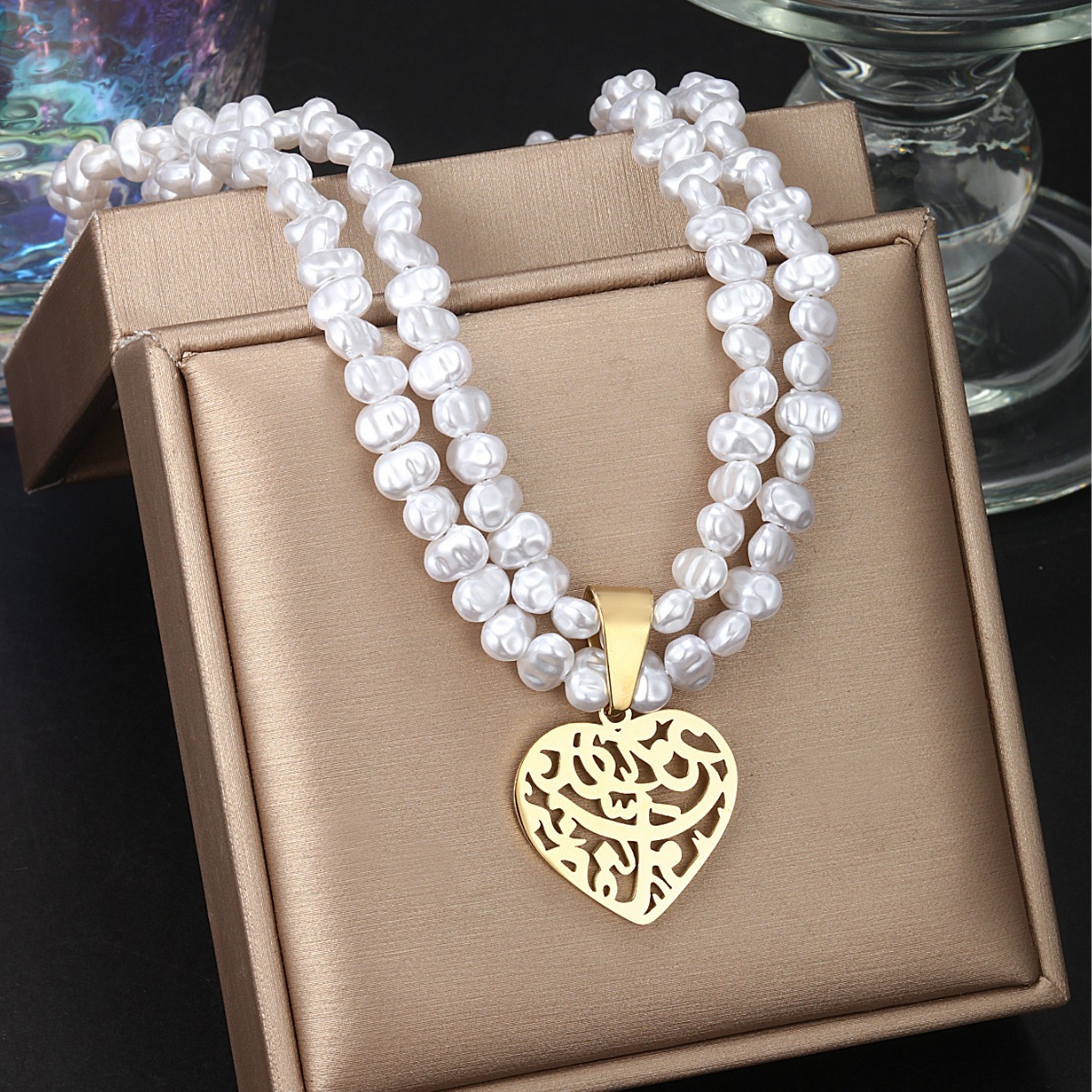 Xuping Jewelry Stainless Steel Heart Earrings & Imitation Pearl Necklace Autumn/Winter Set - European and American Fashion Retro Earrings for Women - Image 3