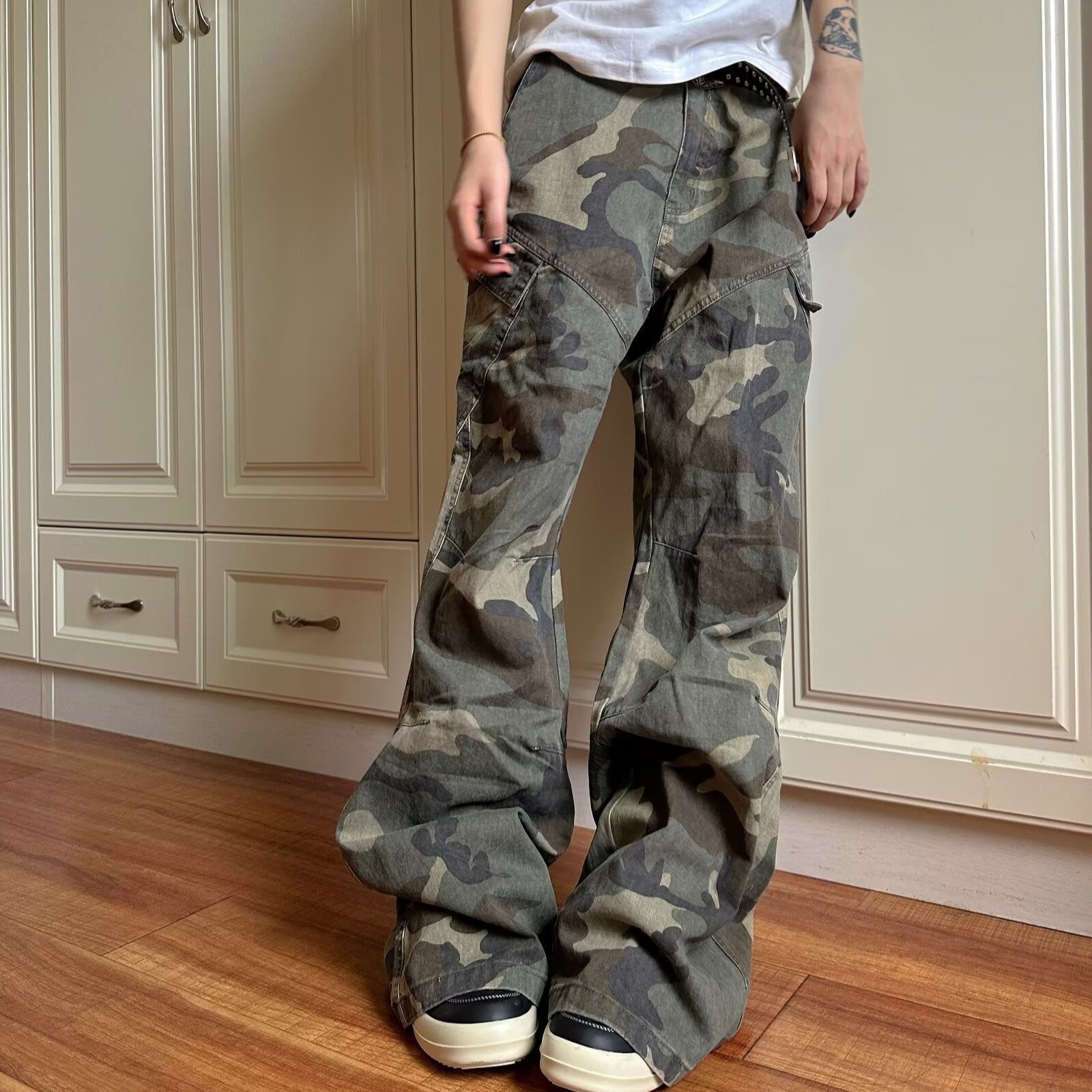 2024 Spring and Autumn Retro Camouflage Pocket Work Jeans Men's Fashion Brand ins Loose Wide Leg Pants Casual Trousers