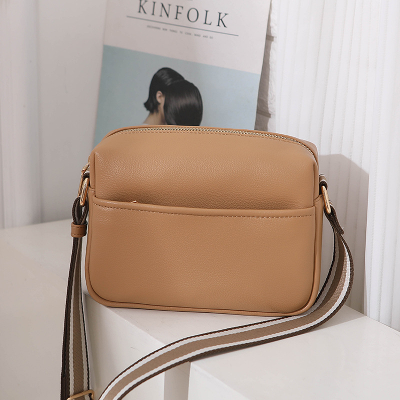Trendy women's bags 2022 new cross-border foreign trade pure color PU Messenger bag small bag spot ladies shoulder small square bag - Image 6