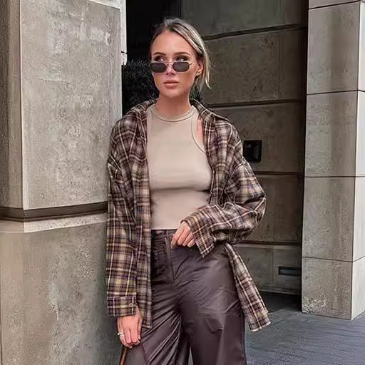 2024 European Station Cross-border Spring Retro Plaid Shirt Women's Long Design Base Plaid Shirt Loose Fit - Image 4