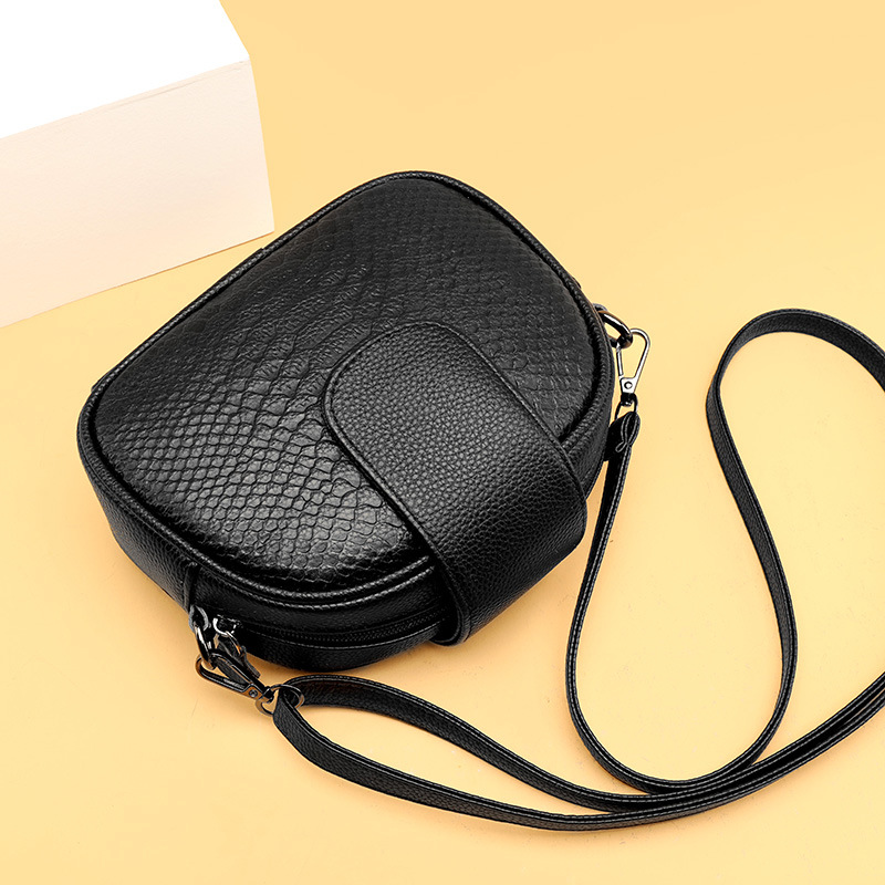Cross-border genuine leather women's bag wholesale niche bag 2023 new fashion large capacity first layer cowhide shoulder crossbody bag - Image 2