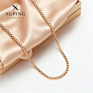 Xuping minimalist retro style fashion plain chain necklace with chain, stainless steel 18k color European and American cross-border personalized necklace wholesale for women.