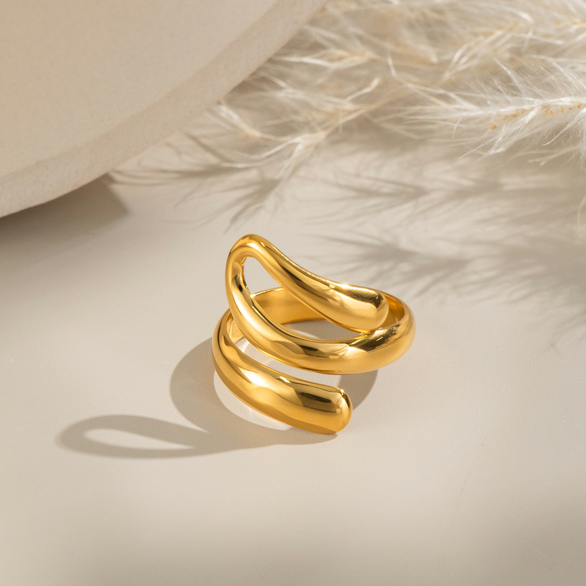 Xia Ling Cross-Border Fashion Open Ring, Stainless Steel Vacuum Plated 18K Gold, European and American Simple Fashion Jewelry - Image 4