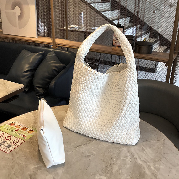 2024 new high-end hand-woven bag large-capacity shoulder tote bag underarm bag bucket bag mother-and-child bag trend - Image 24
