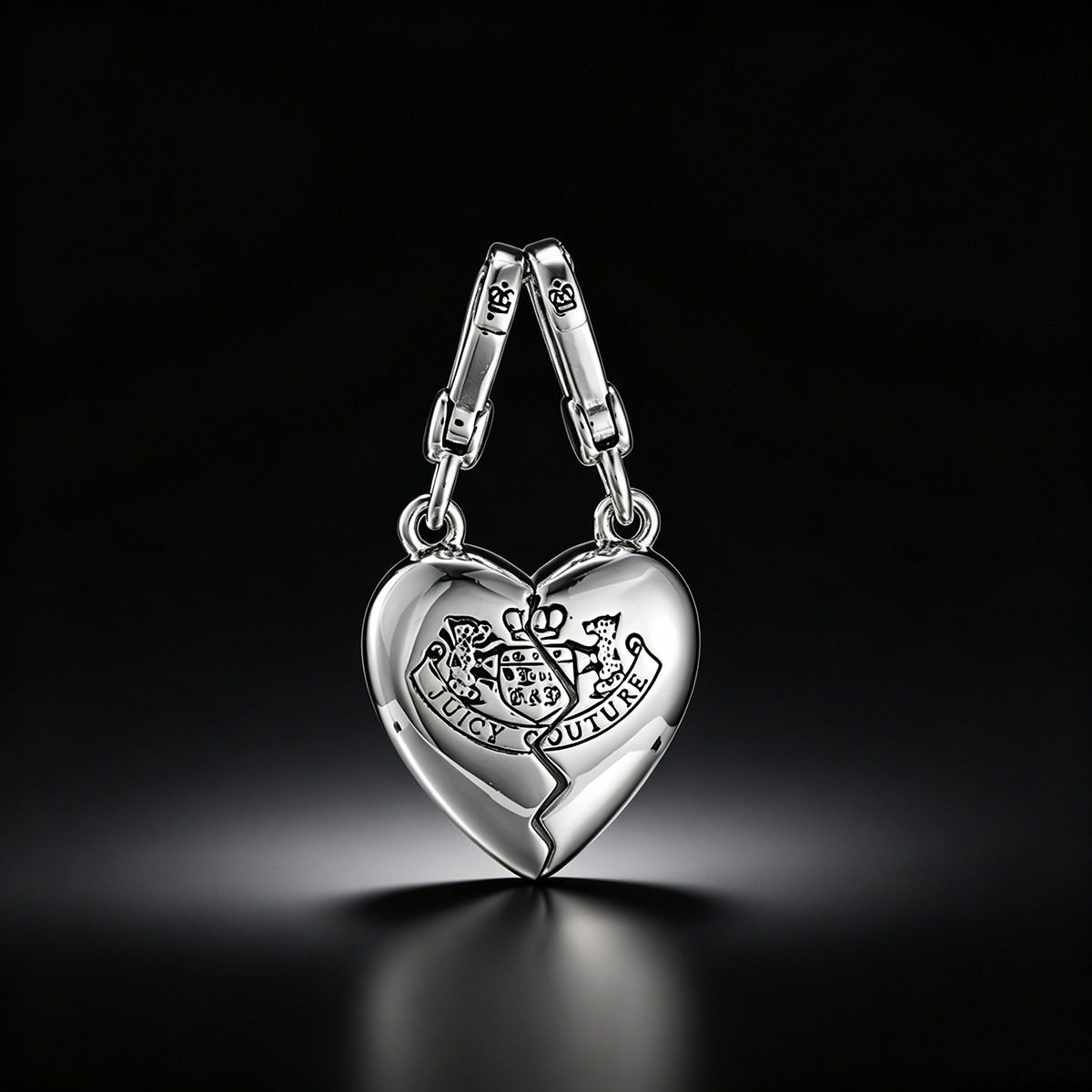Personalized smooth textured letter and heart pattern pendant, unisex, versatile heart-shaped clavicle chain. - Image 7