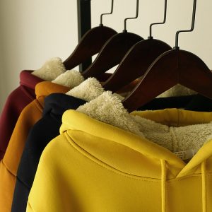 Amazon foreign trade trendy lamb velvet sweatshirt solid color loose warm plus velvet sports men's European and American hooded sweatshirt