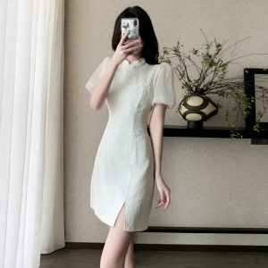 Real shot of the new 2024 summer new Chinese retro improved cheongsam celebrity style slimming short dress