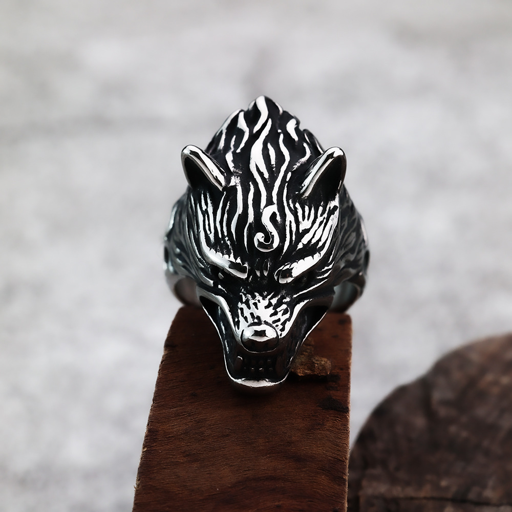 European and American style retro hip-hop hollow wolf head pattern fashion men's ring domineering Viking ring - Image 4