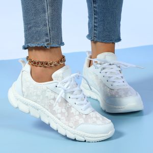 Jinjiang cold sticky shoes mesh breathable casual sports shoes soft sole comfortable outdoor running shoes fashionable all-match white shoes