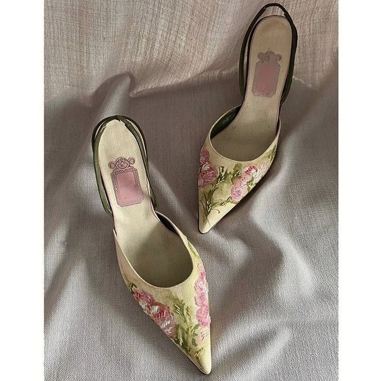 Embroidered pointed stiletto high heels 2024 new summer Chinese style shallow mouth hollow single shoes women's closed toe sandals - Image 5