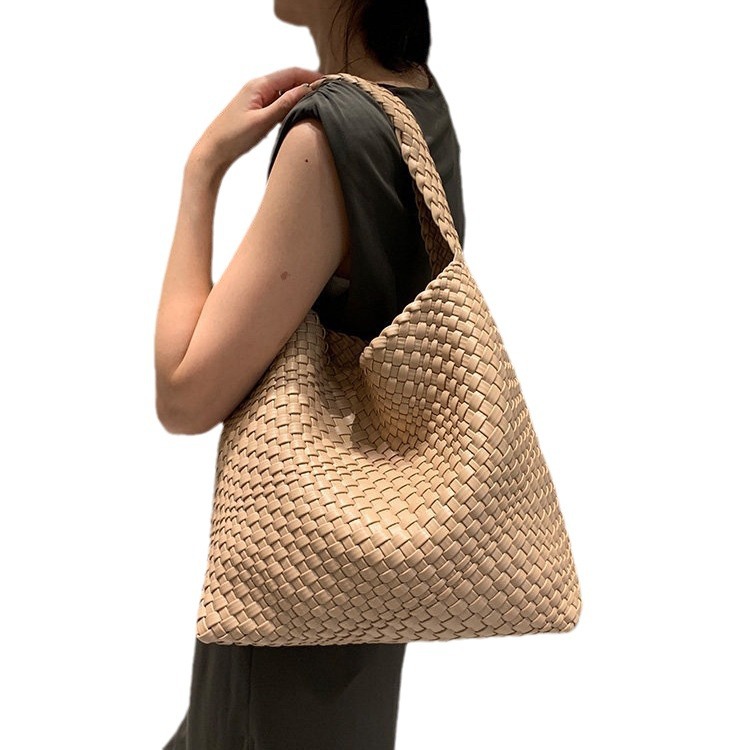 2024 new high-end hand-woven bag large-capacity shoulder tote bag underarm bag bucket bag mother-and-child bag trend - Image 5