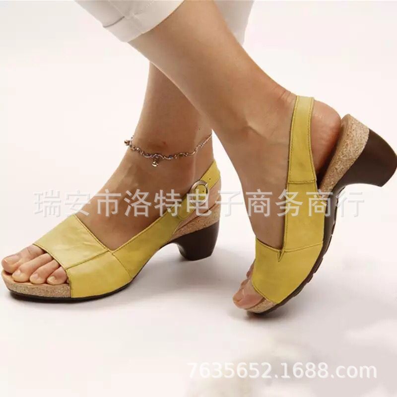 Independent station foreign trade new 2022 spring fish mouth clip toe beach women's thick heel sandals large size 35-43 women's shoes - Image 6