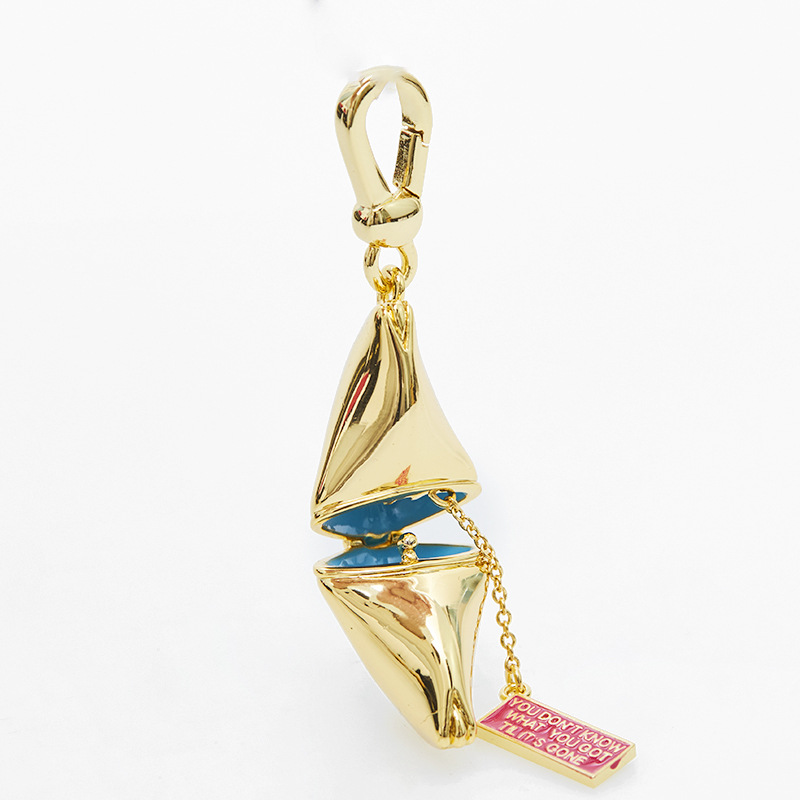 Trendy and stylish gold-plated fortune cookie pendant, simple and fashionable clam letter square necklace pendant for women. - Image 4