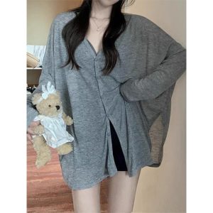 Korean style loose-fitting casual knitted cardigan coat for women, new autumn style, plus size, slimming top, sun protection cover-up.