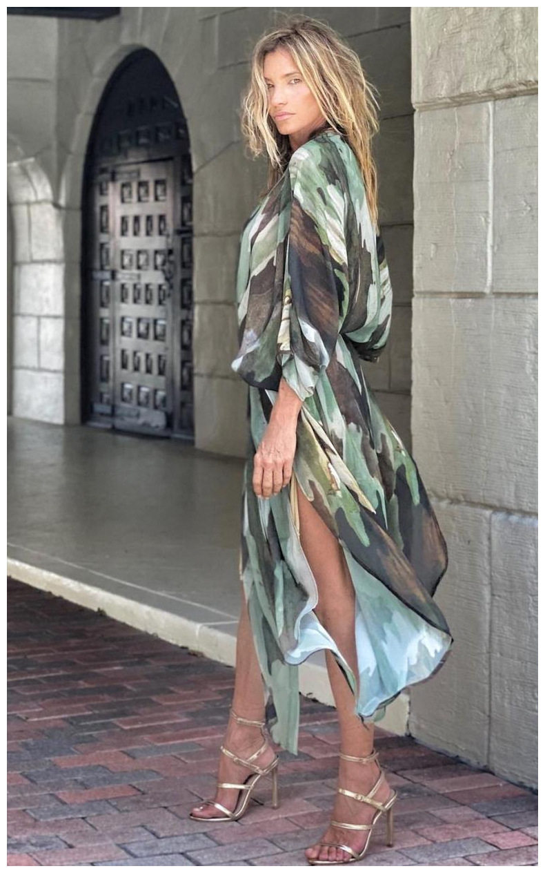 Cross-border foreign trade independent station new 2021 summer printing large size sunscreen beach loose holiday chiffon cardigan women - Image 7