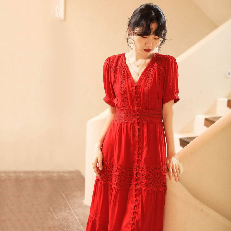 2025 Summer New Style Elegant Travel Dress, Slimming and Stylish, French V-Neck, Perfect for Summer Beach Vacations (F550) - Image 3