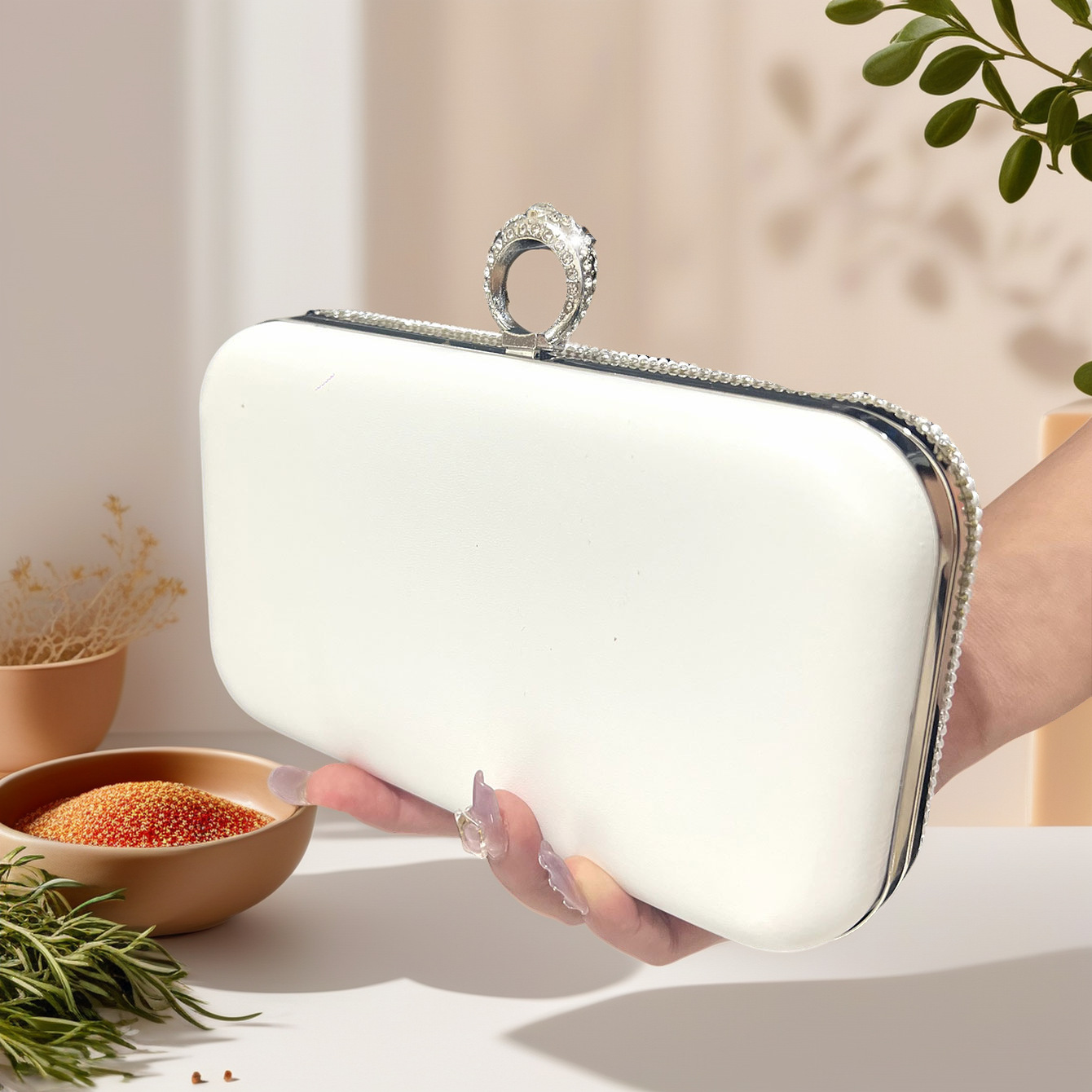 Cross-border white pearl clutch bag chain crossbody rhinestone box bag fashionable all-match crossbody evening bag mobile phone bag - Image 5