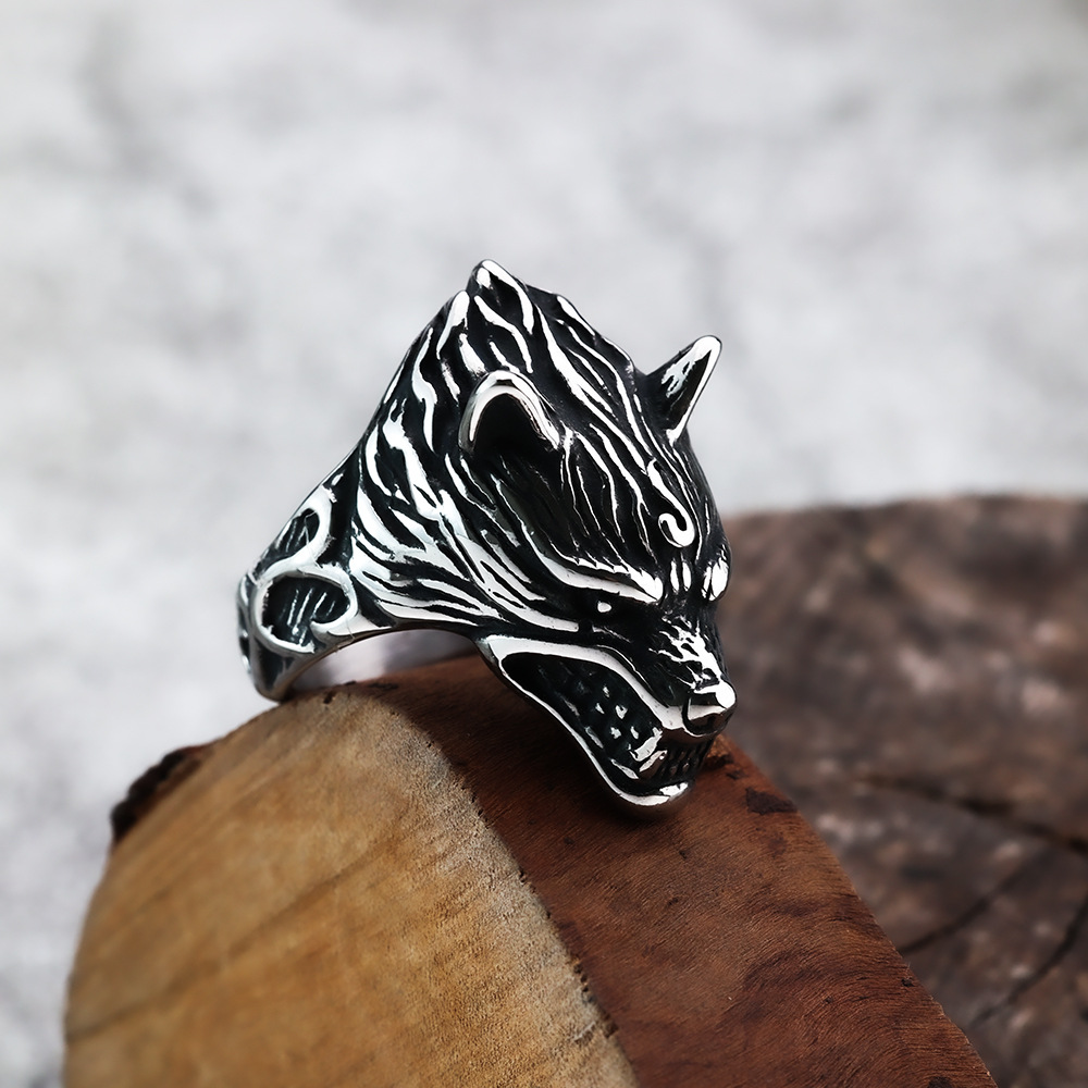 European and American style retro hip-hop hollow wolf head pattern fashion men's ring domineering Viking ring - Image 2