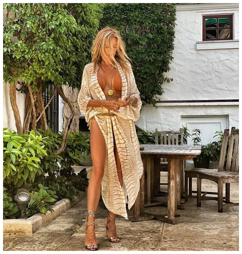 Cross-border foreign trade independent station new 2021 summer printing large size sunscreen beach loose holiday chiffon cardigan women - Image 5