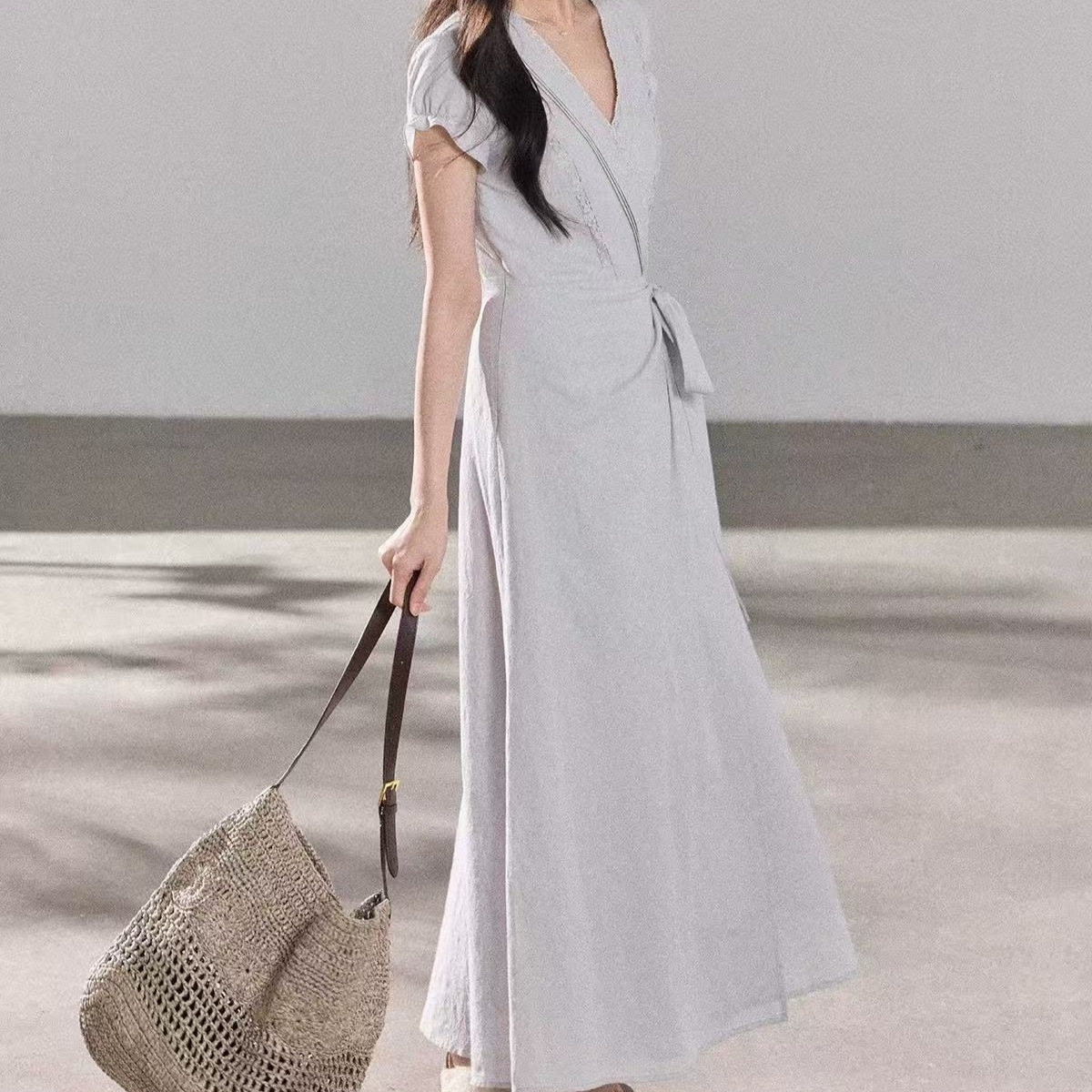 Linen-Tencel blend jacquard dress, elegant waist-cinching short-sleeved tie-waist long dress for women. - Image 5