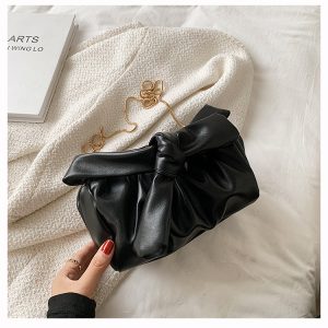 Summer Ladies Small Bag 2021 New Trendy Fashion Net Red Chain Messenger Bag Versatile Ins Portable Cloud Bag