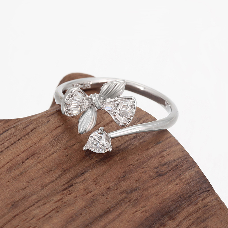 Xuping elegant and simple open butterfly ring, sweet and stylish Japanese and Korean style best friend ring, copper alloy jewelry wholesale. - Image 2