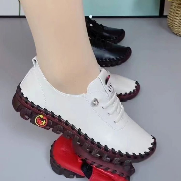 Large size wholesale viscose bottom casual all-match breathable single shoes women 2023 summer new soft bottom mother slip-on women's shoes - Image 2
