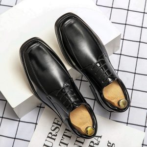 Autumn Hong Kong style business lace-up leather shoes solid color square toe flat men's shoes fashionable casual workwear leather shoes drop shipping