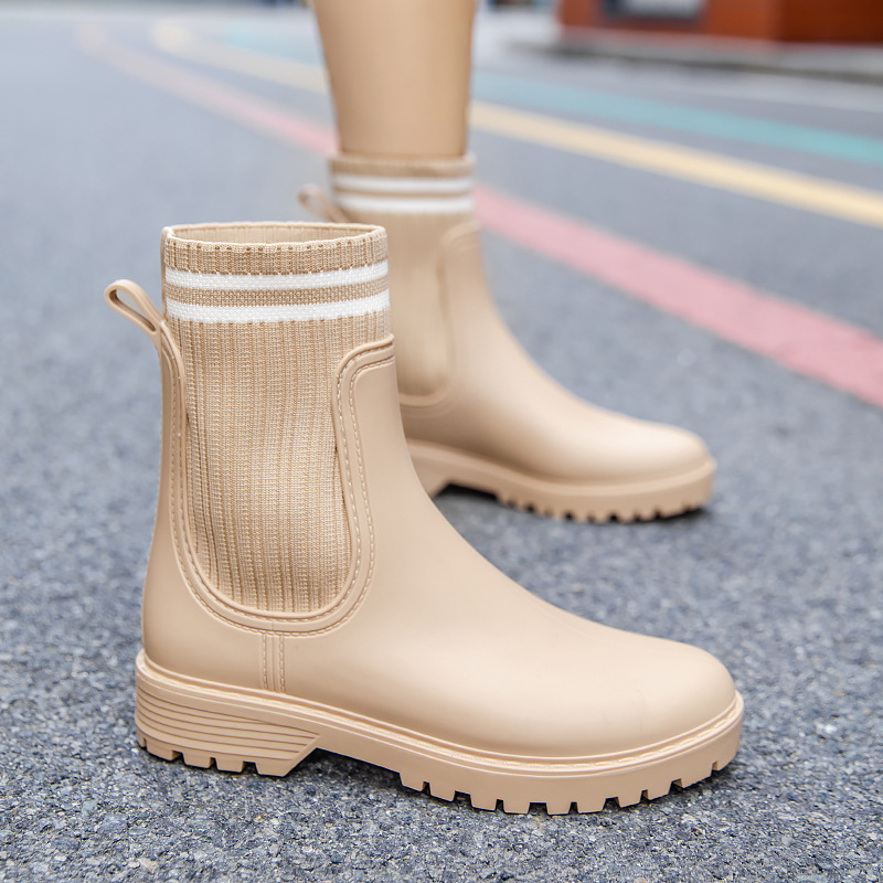 Cross-border rain boots women's waterproof rain boots women's outdoor new water shoes Japanese waterproof wear-resistant water shoes thick-soled rubber shoes women - Image 3