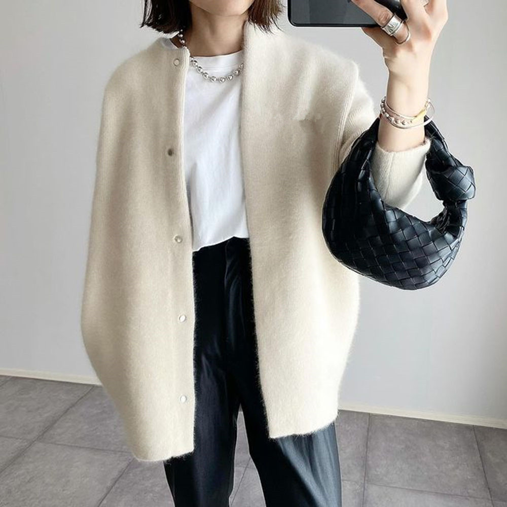 9 colors in stock 2024 autumn new super soft knitted jacket slim design niche loose jacket for women - Image 16