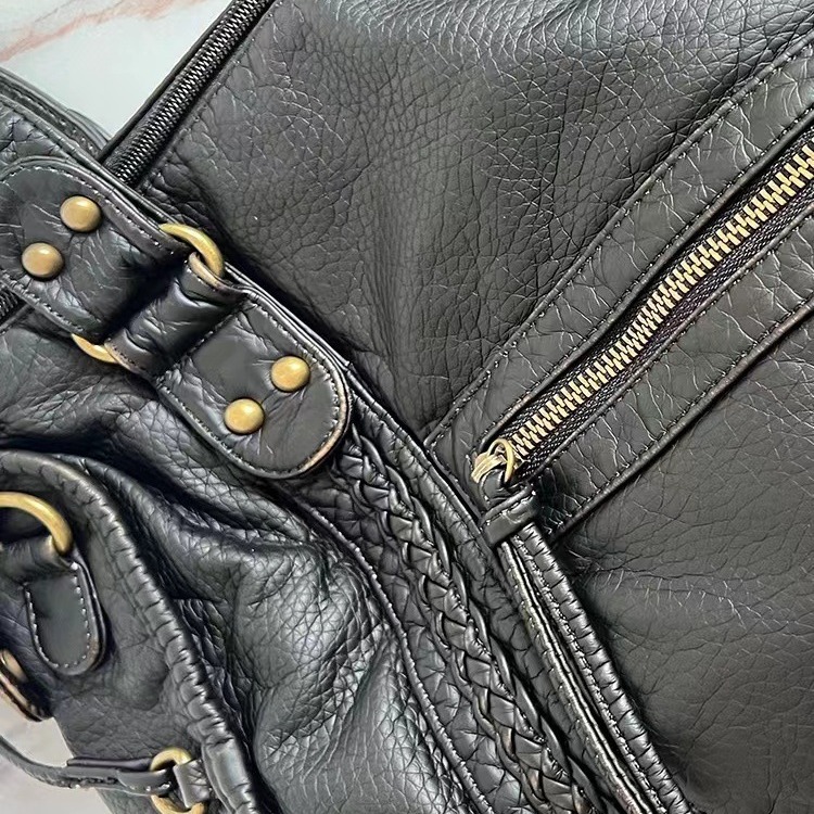 French retro motorcycle bag shoulder messenger bag tote bag large bag women's large capacity bag washed bag soft leather bag European - Image 4