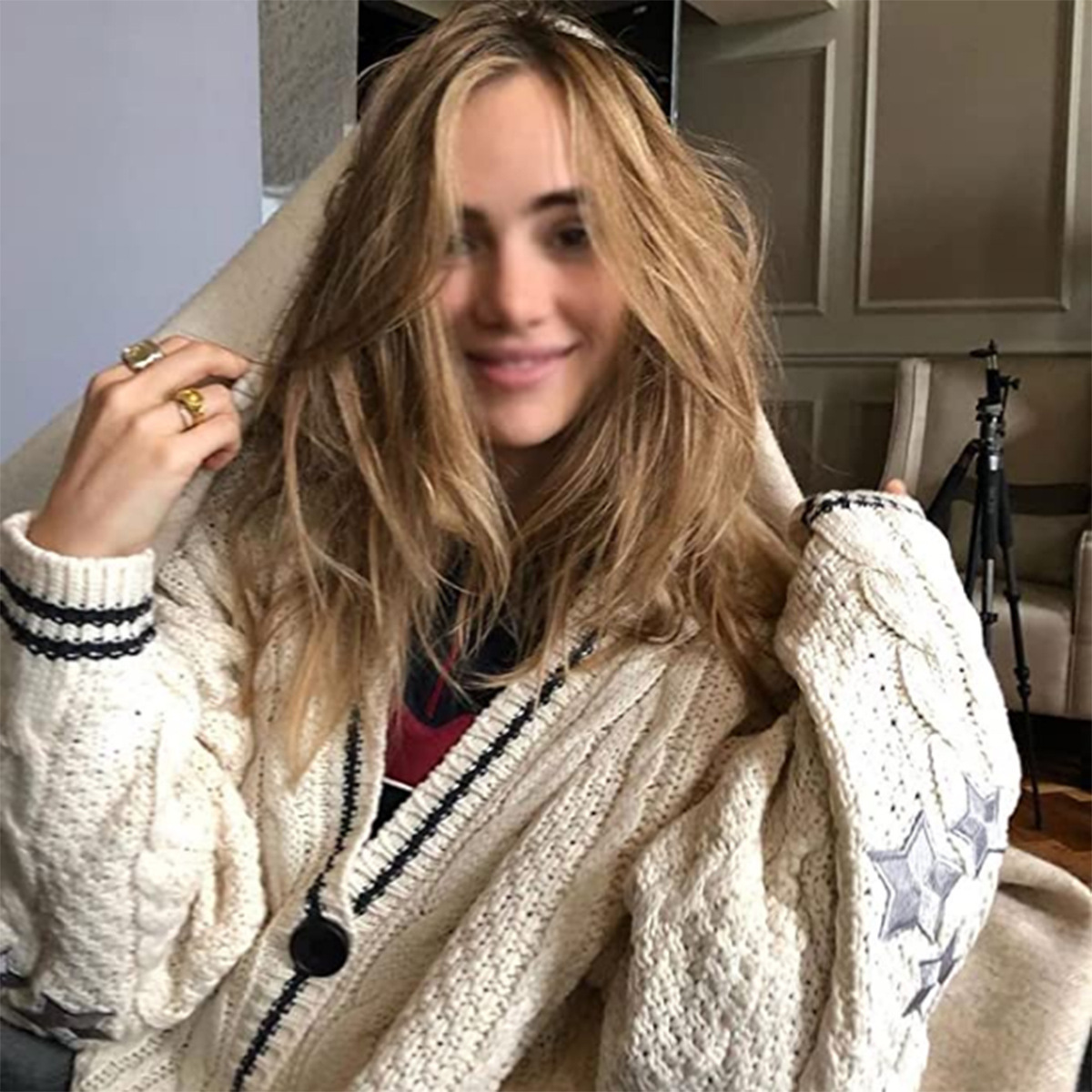 Autumn and winter solid color long-sleeved cardigan femininity commuting European and American bat wing knitted beige single-breasted sweater jacket - Image 8