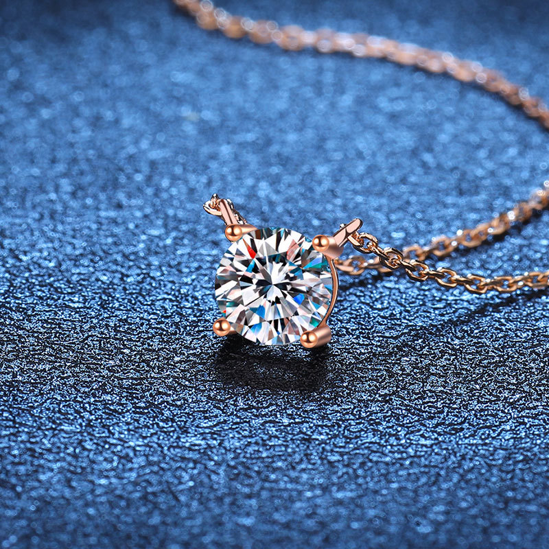 Cross-border 5-carat moissanite S925 sterling silver necklace, moissanite pendant, women's light luxury four-prong necklace, wholesale. - Image 3
