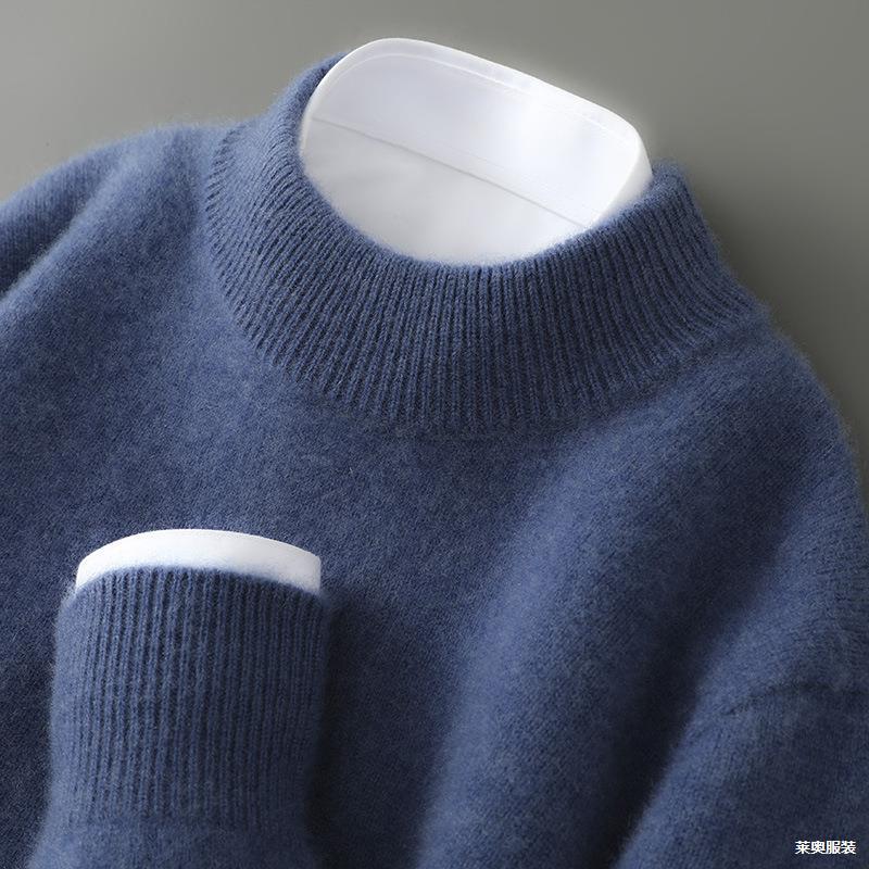 Men's high-neck, thick, loose-fitting pullover sweater/knitwear base layer. - Image 4
