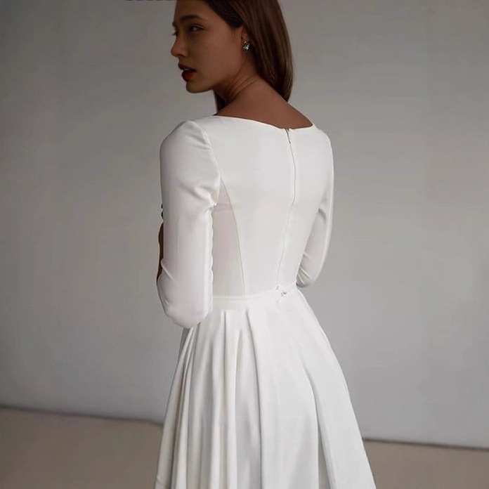 2025 New Simple Long-Sleeved Bridal Travel Photography Long Light Wedding Dress White Round Neck Long Dress Popular Multi-Color Dress - Image 3