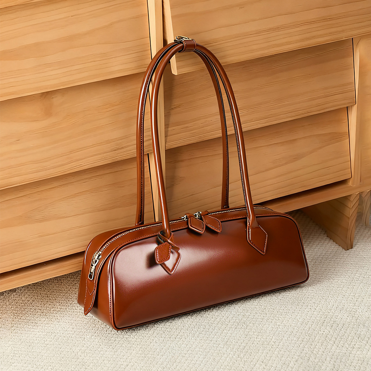 2026 New Korean Style Niche Design Shoulder Bag, Large Capacity Genuine Leather Underarm Bag, Long Red Baguette Bag - Image 2