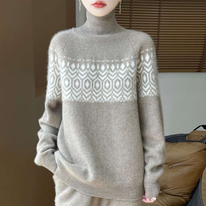 New autumn/winter style, thickened 100% wool women's turtleneck jacquard color-blocked chic sweater, relaxed style, suitable for wearing alone. - Image 5