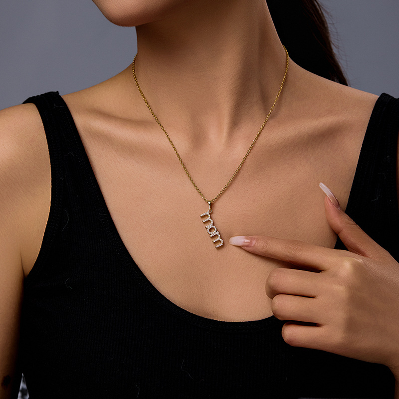 Xuping's new fashionable alloy electroplated 14k color letter pendant necklace with artificial gemstones - a Mother's Day gift. - Image 4
