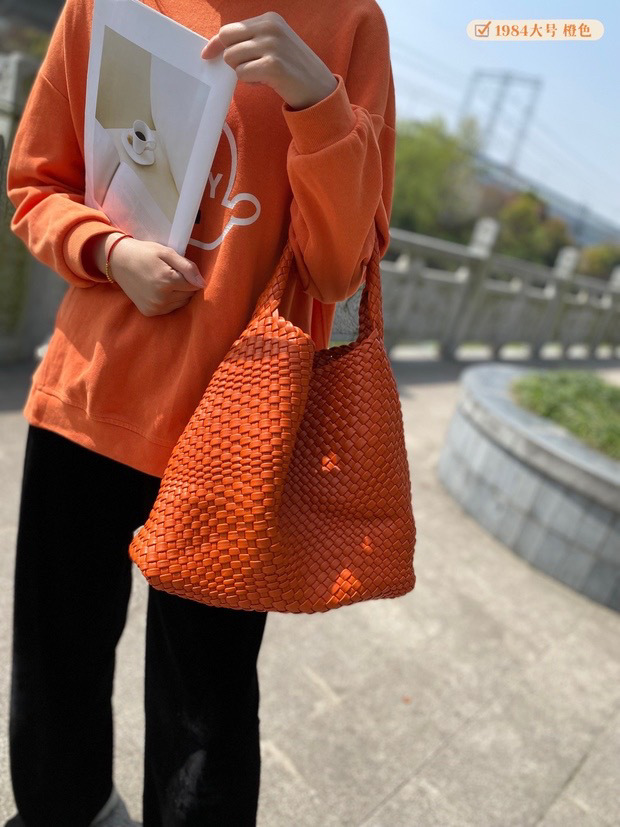 2024 new high-end hand-woven bag large-capacity shoulder tote bag underarm bag bucket bag mother-and-child bag trend - Image 16