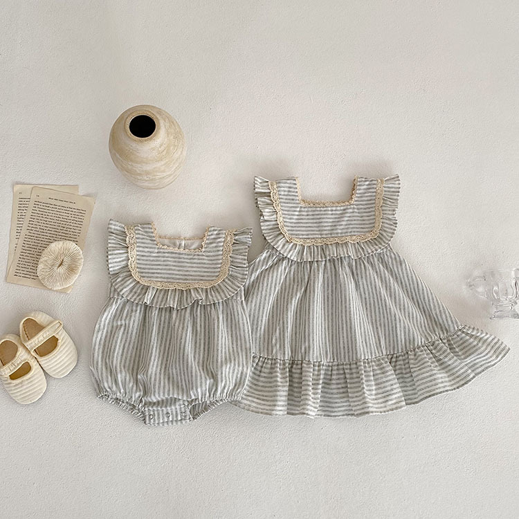 2023 new sister dress Korean version summer striped ruffles girls fashion princess dress baby crawling clothes - Image 4
