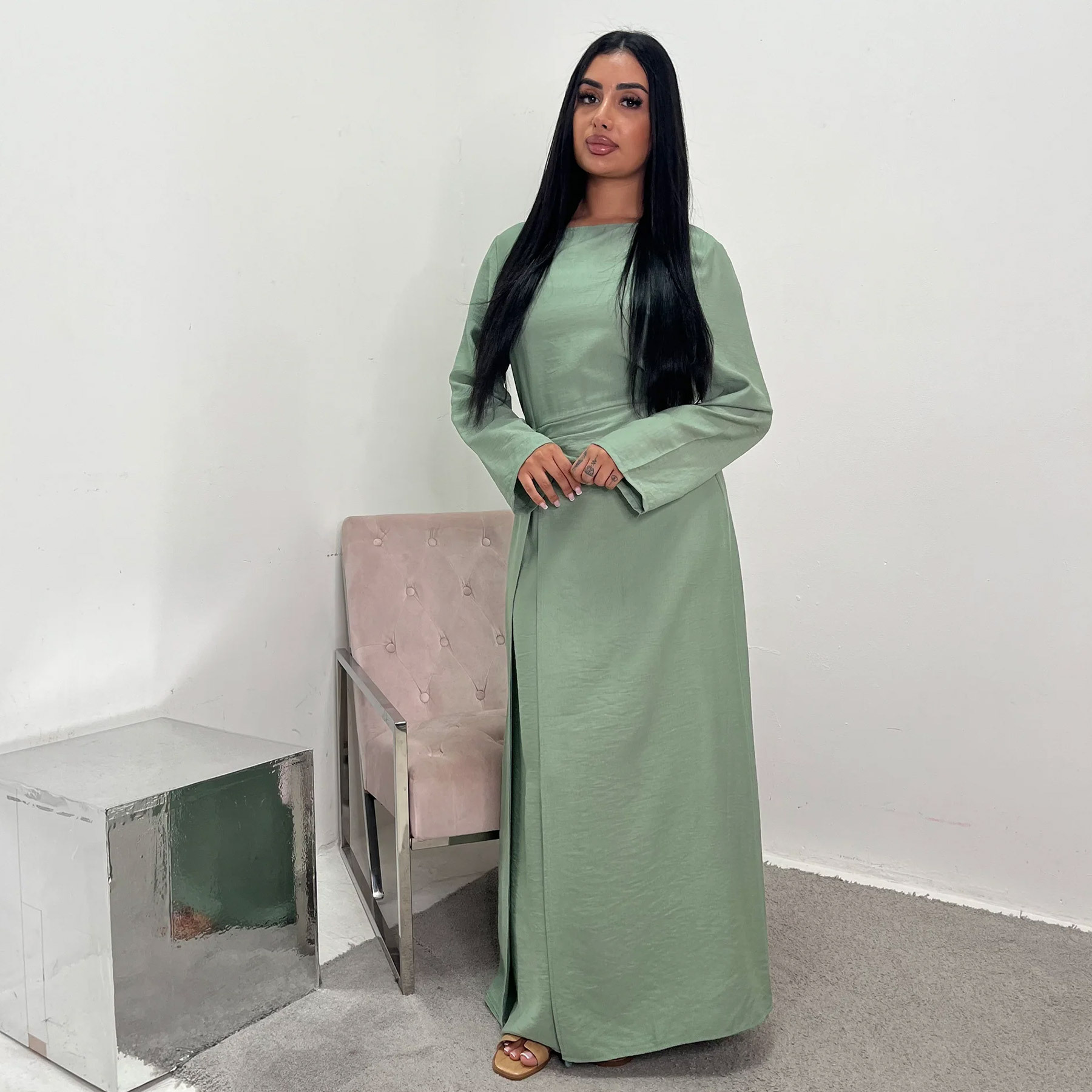 Loriya solid color minimalist plus size dress LR1077 - Image 8
