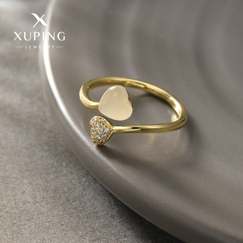 Xuping's new fashionable zircon heart ring, featuring a minimalist and understated design with an adjustable opening, perfect for women. - Image 2